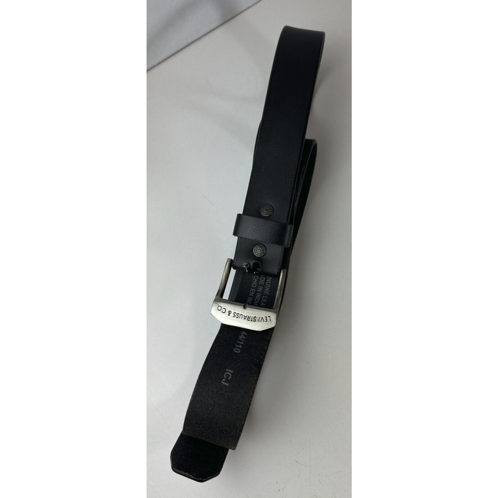 Levi's 100% Genuine Leather Belt in Smooth Leather Black 17LV0204 Men's Size 44 - Picture 10 of 14